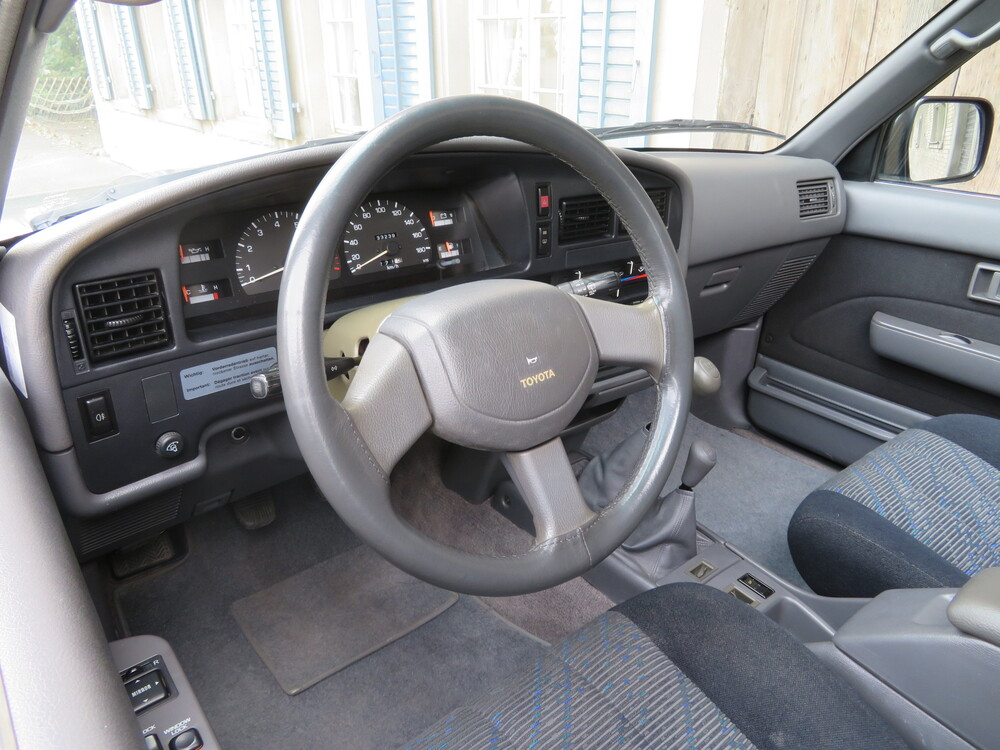 Toyota 4-Runner 3.0 Yukon SUV