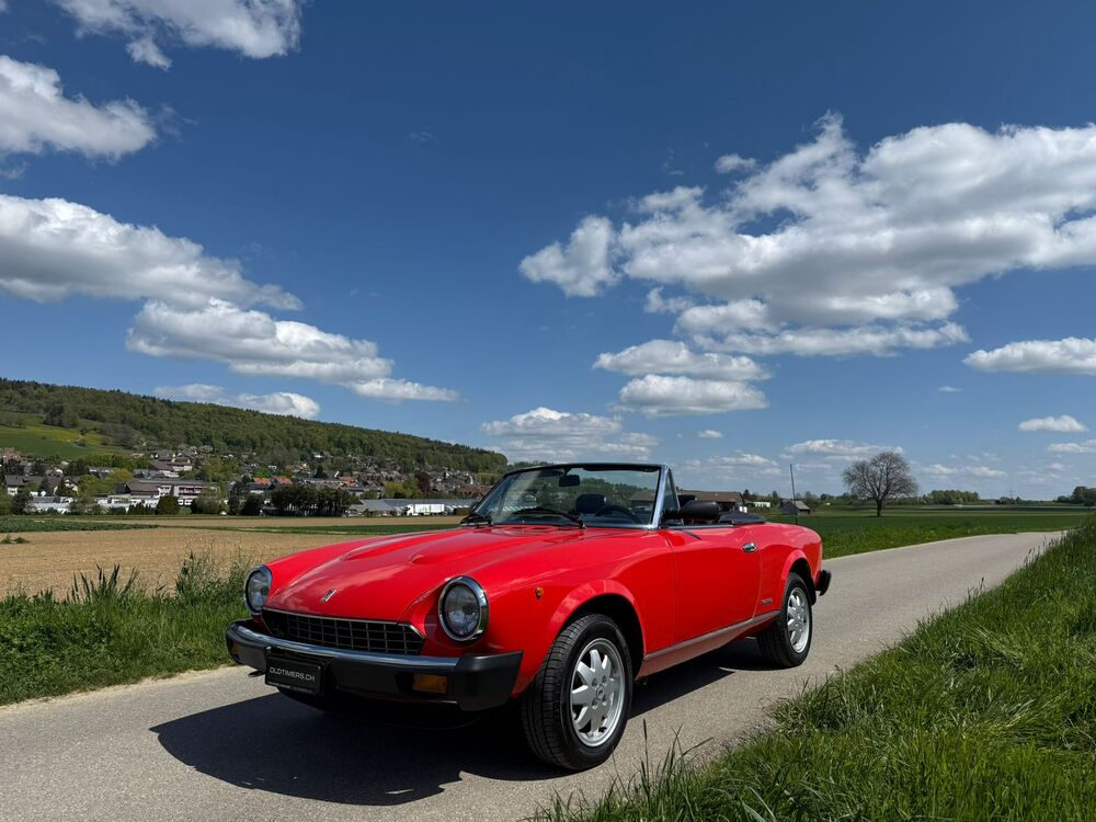 Fiat 124 Spider Cabriolet