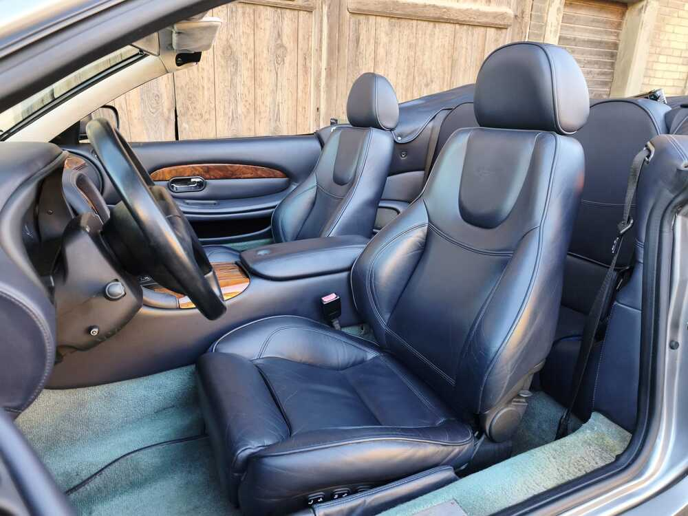 Aston Martin DB7 Vantage Volante Cabriolet