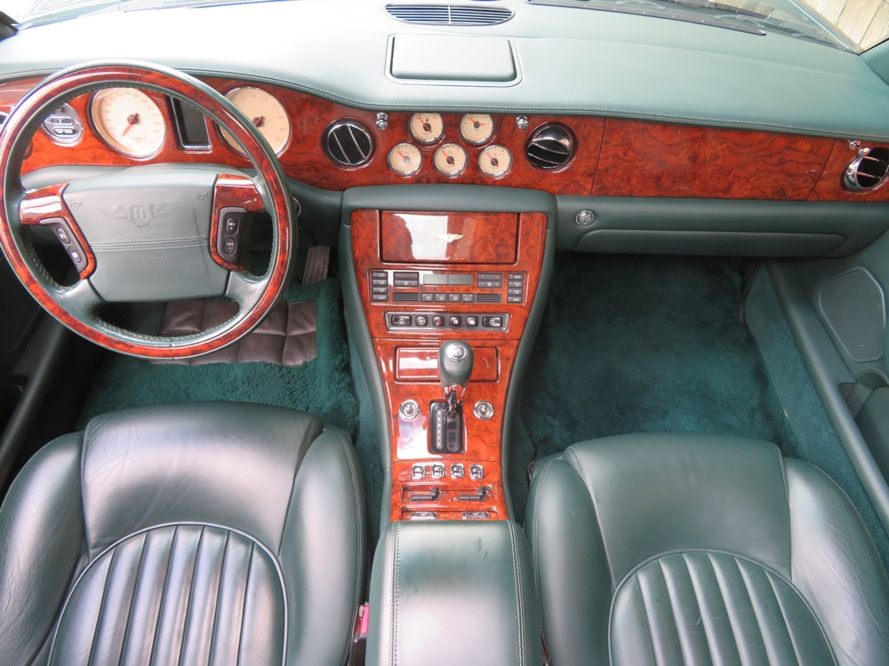 Bentley Arnage Red Label Limousine