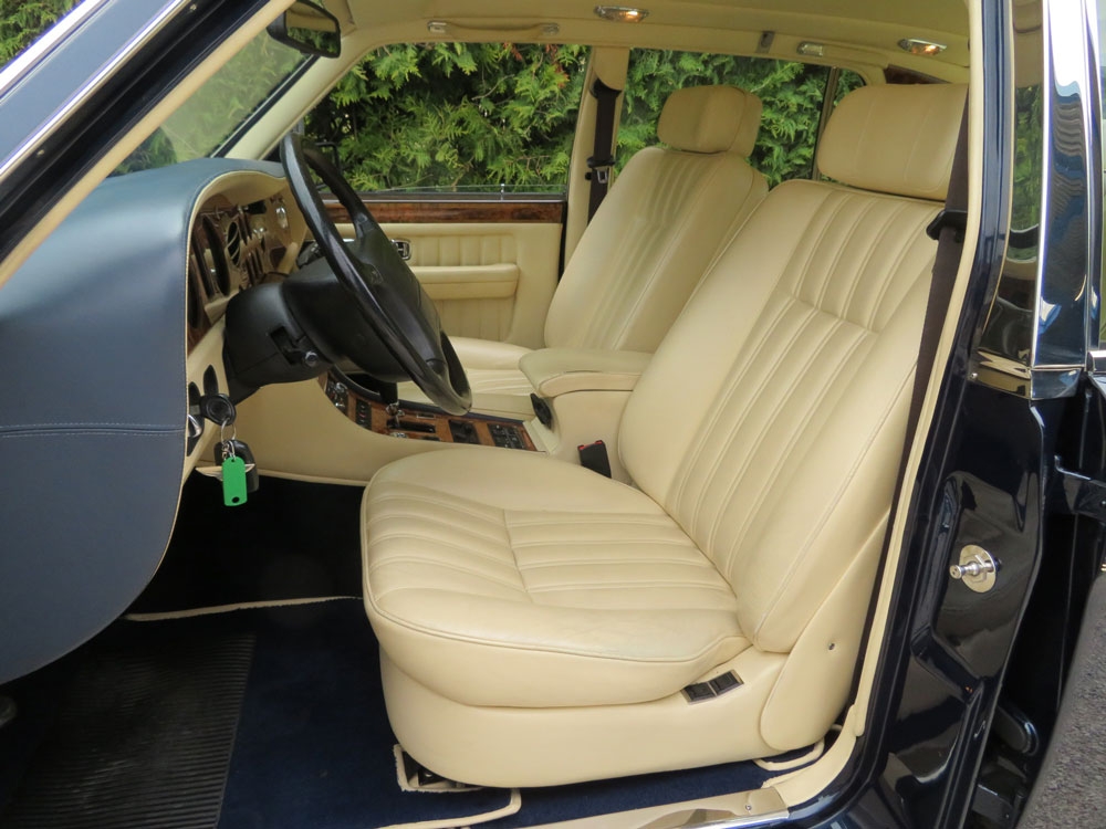 Bentley Brooklands Limousine