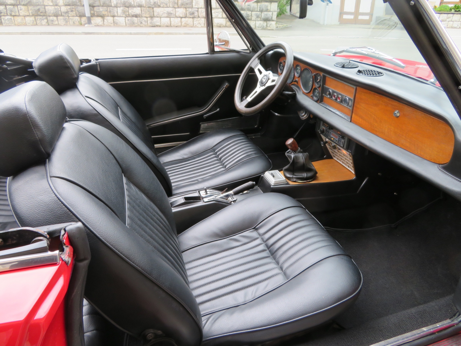 Fiat 124 Sport Spider Cabriolet
