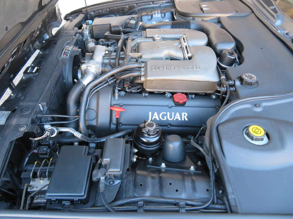 Jaguar XJR 4.0 V8 S/C Limousine