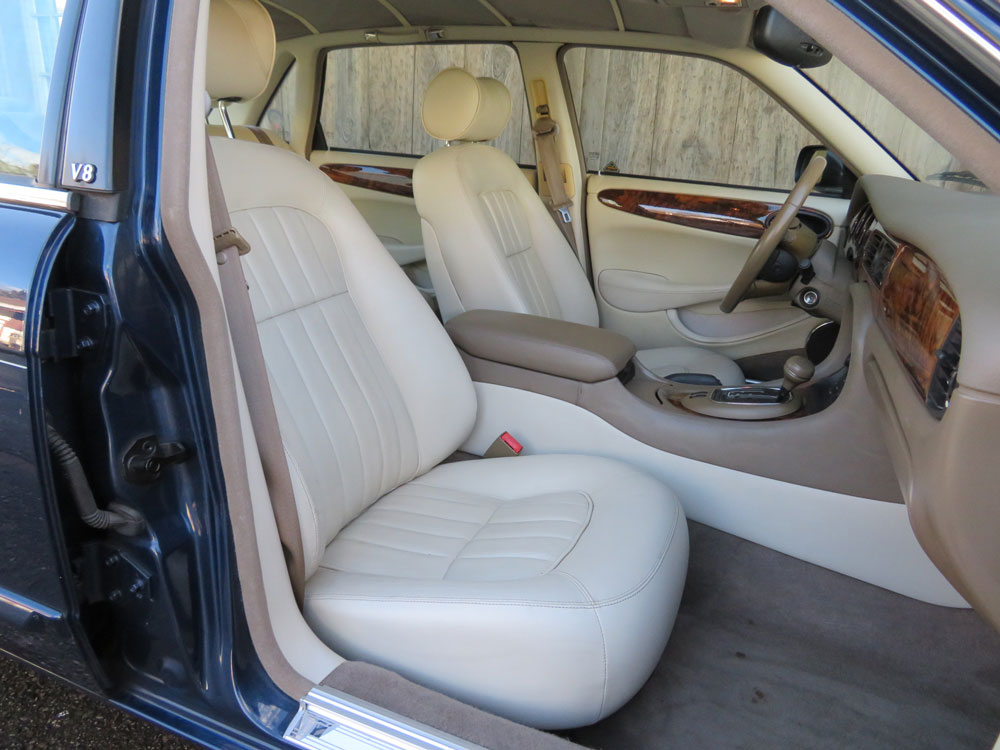 Jaguar XJ 3.2 V8 Executive Limousine