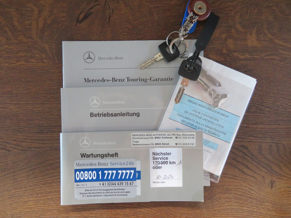 Mercedes-Benz 300 E Limousine