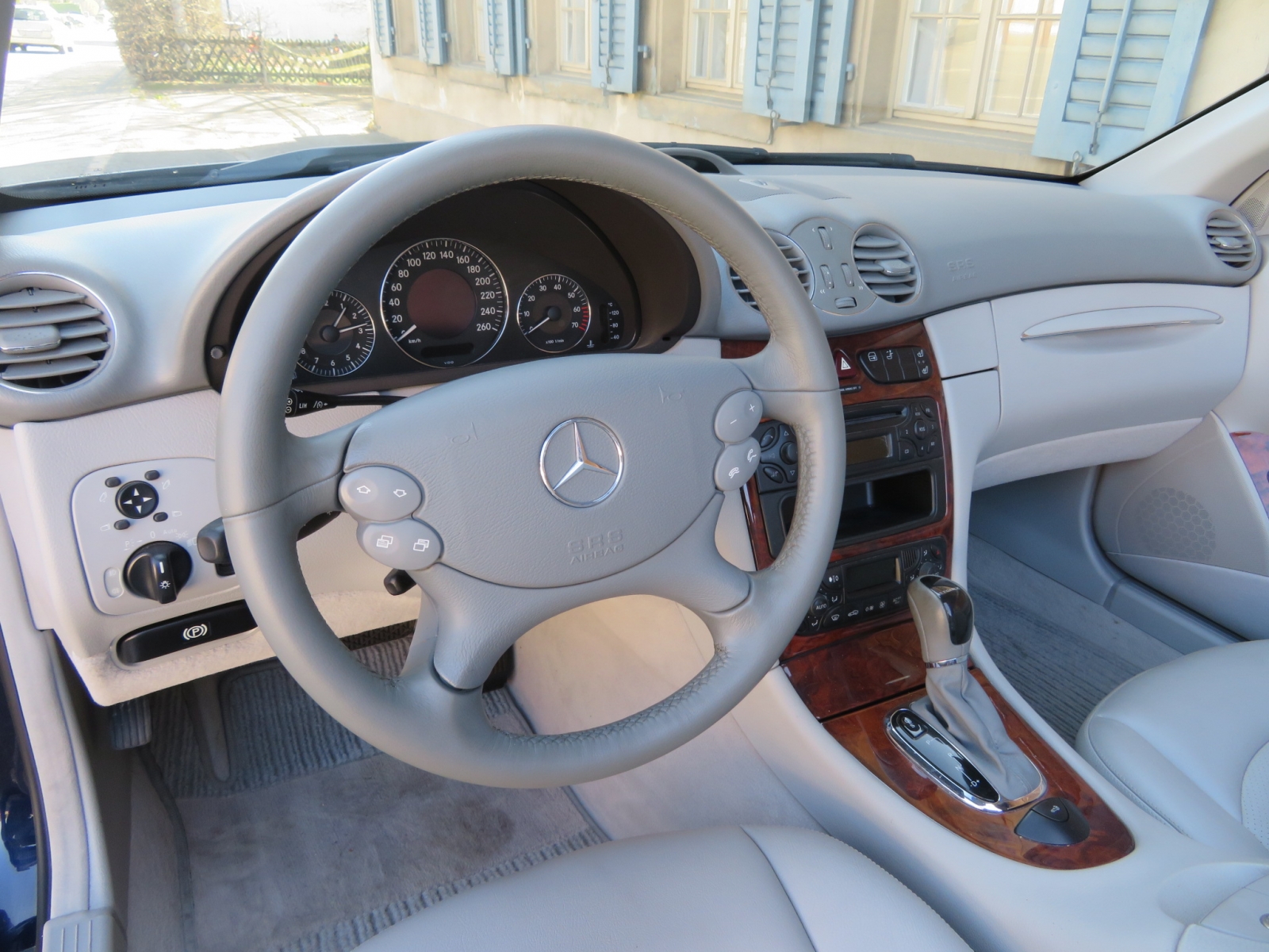 Mercedes-Benz CLK 500 Elégance Cabriolet