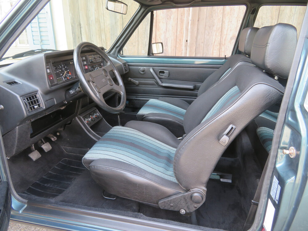 VW Golf I GTI Trophy Limousine