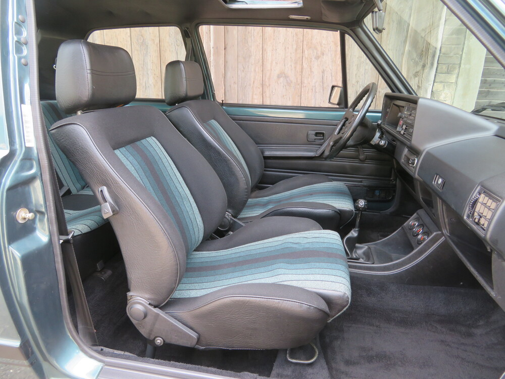 VW Golf I GTI Trophy Limousine